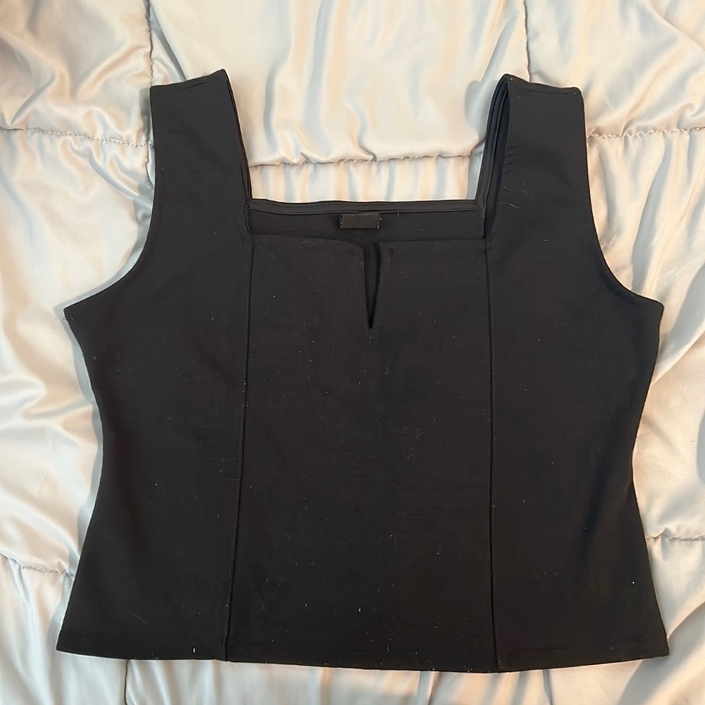 Black crop top